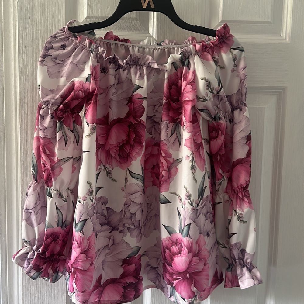 Floral Ruffle Women's Top - Picture 2 of 2